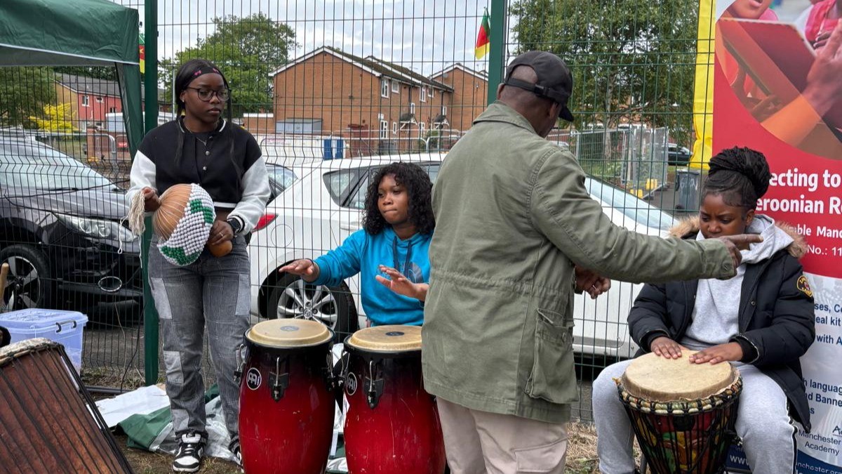 You are currently viewing Music and Song – La musique et le chant comme mémoire et transmission